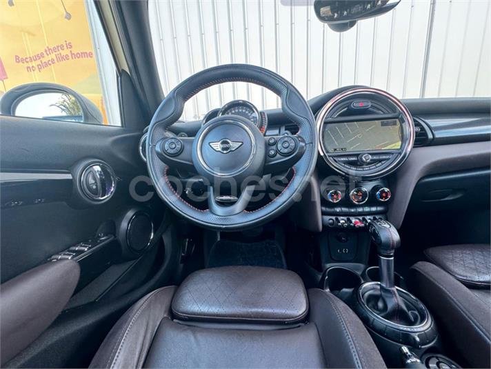 MINI Cooper SD 5 PUERTAS automatico