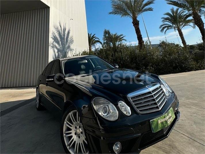 MERCEDES-BENZ Clase E 220 CDI Classic 4p.