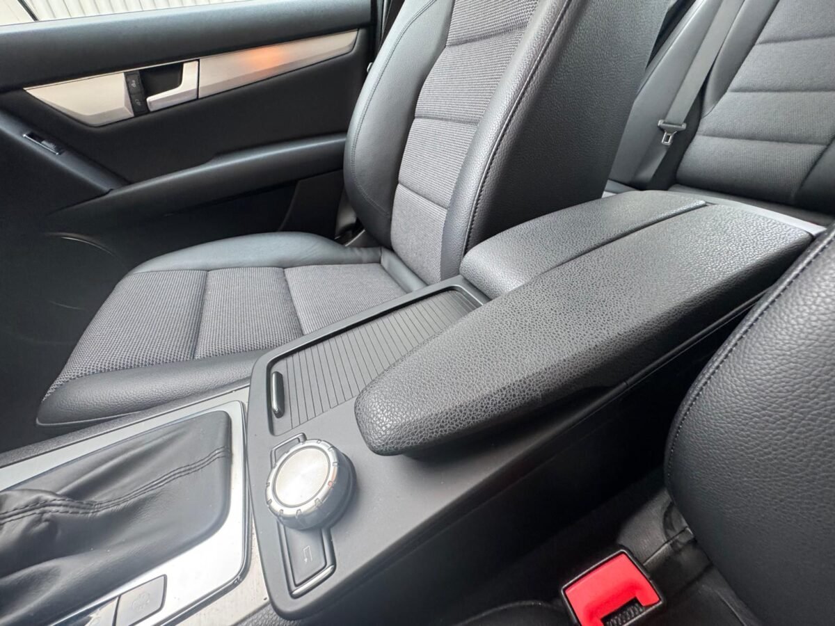 MERCEDES-BENZ C C 220 CDI