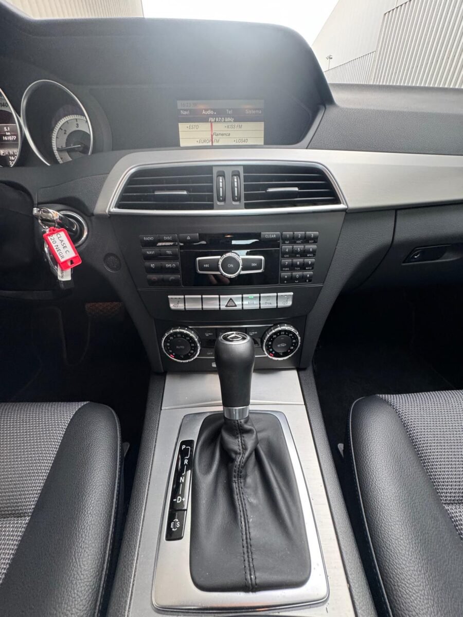 MERCEDES-BENZ C C 220 CDI
