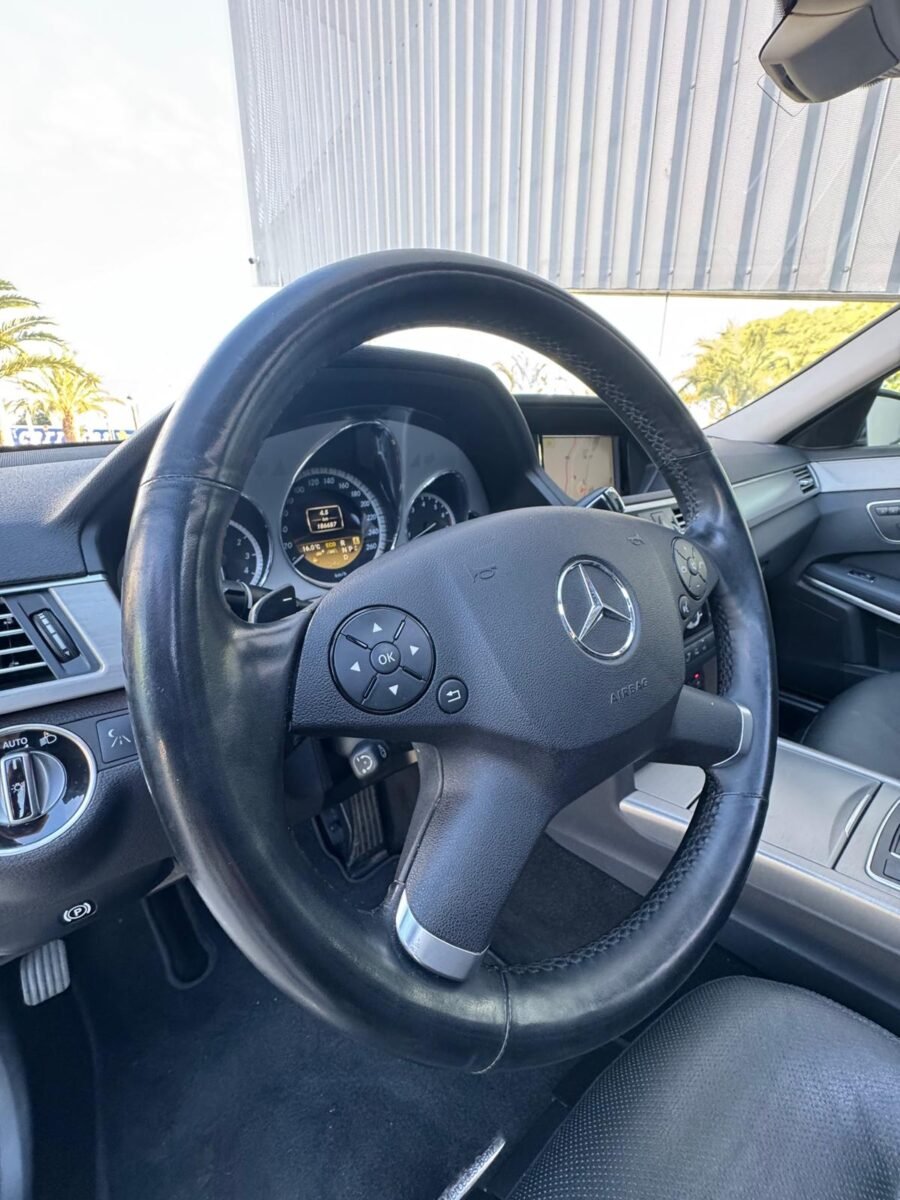 MERCEDES-BENZ Clase E 350 CGI 4 MATIC 