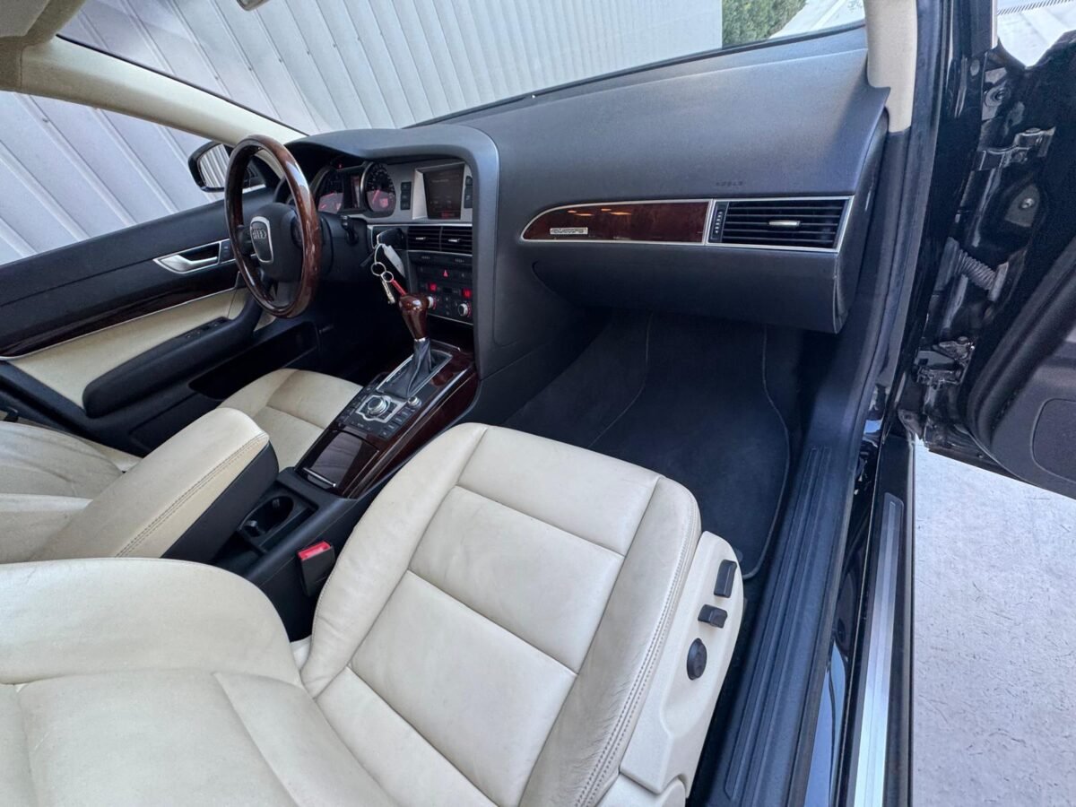 AUDI A6  3.0 TDI  V6 QUATRRO