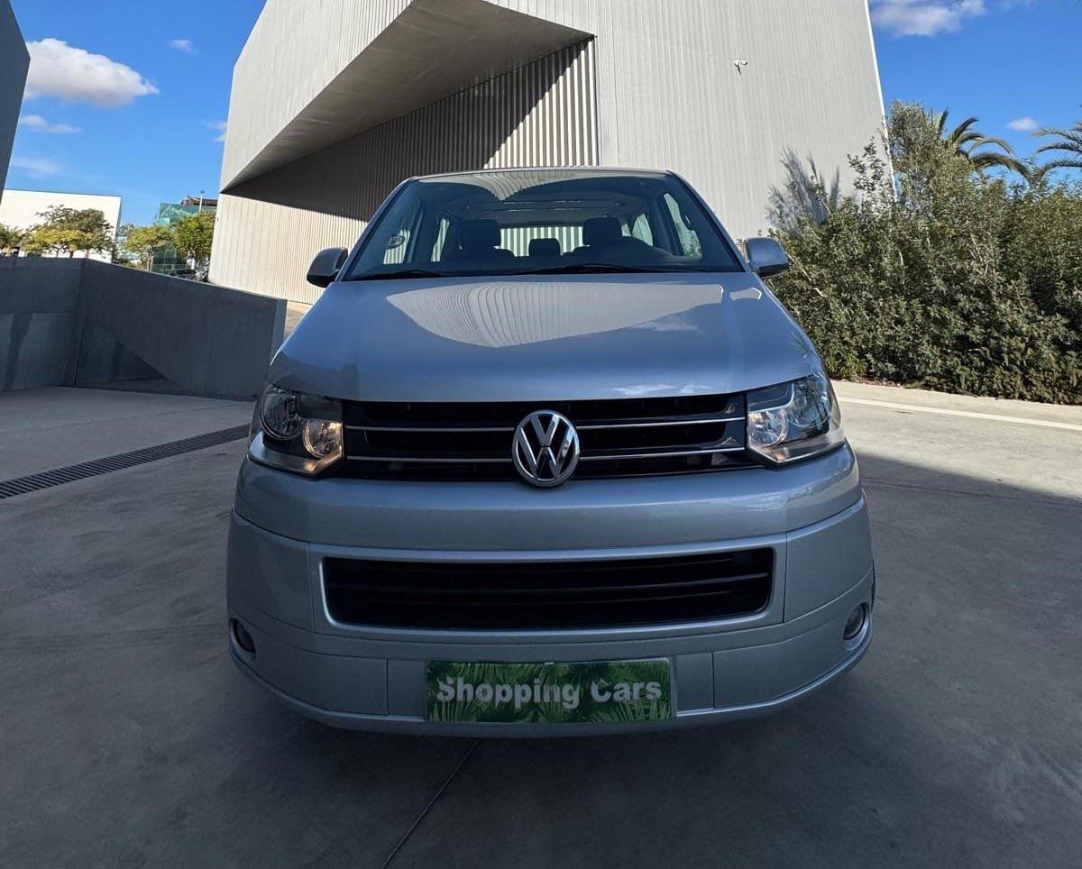 VOLKSWAGEN Caravelle Largo 2.0 TDI Comfortline