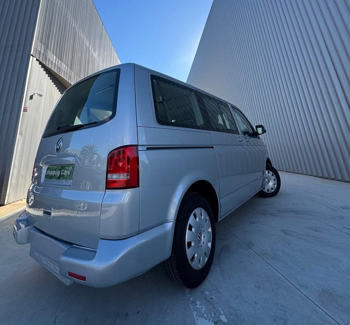 VOLKSWAGEN Caravelle Largo 2.0 TDI Comfortline