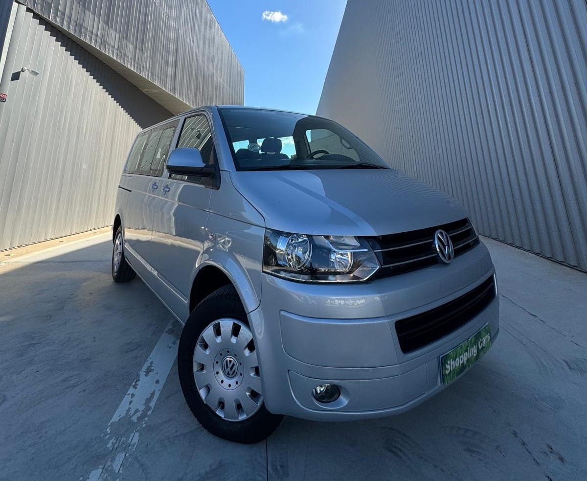VOLKSWAGEN Caravelle Largo 2.0 TDI Comfortline