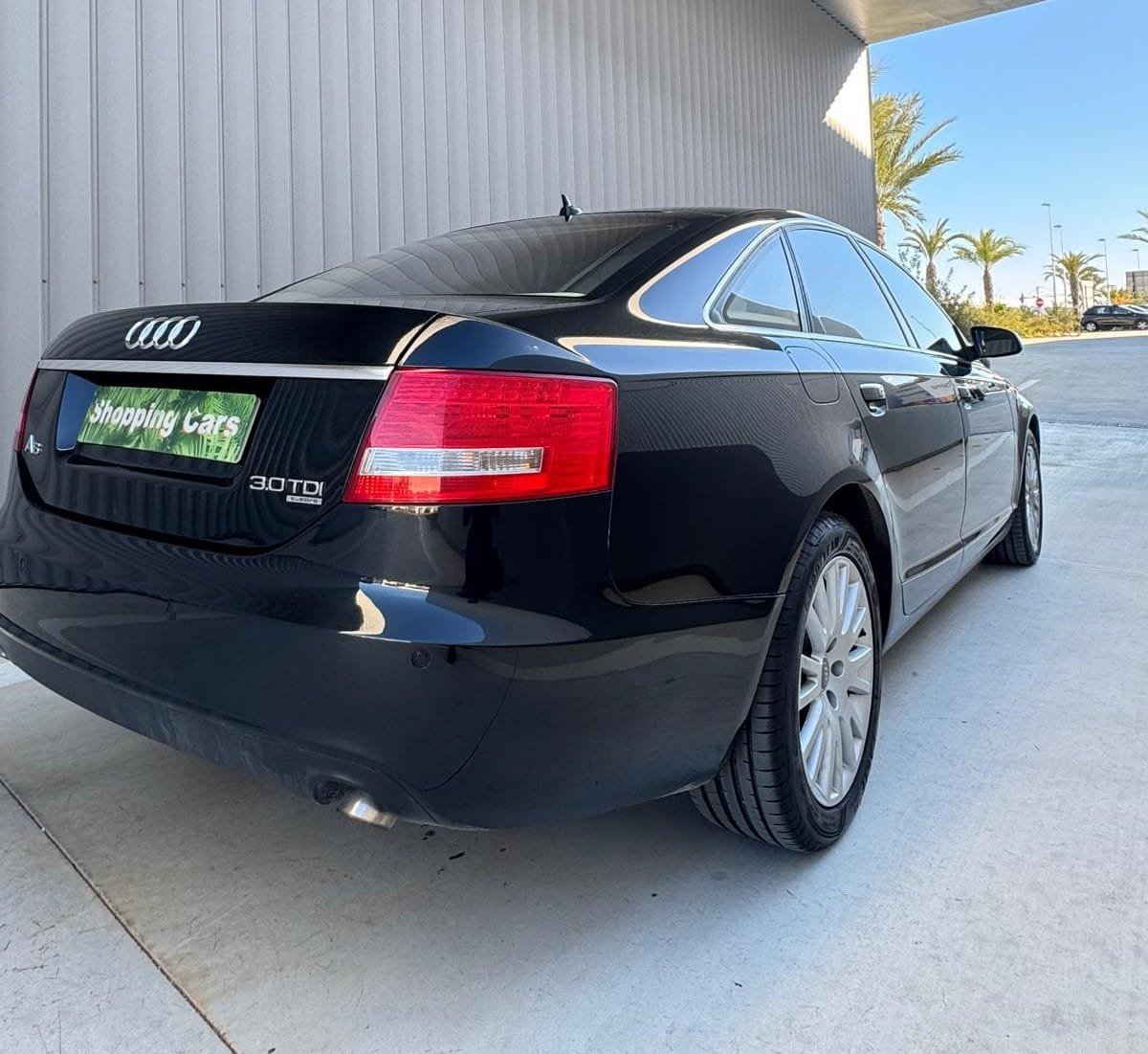 AUDI A6  3.0 TDI  V6 QUATRRO