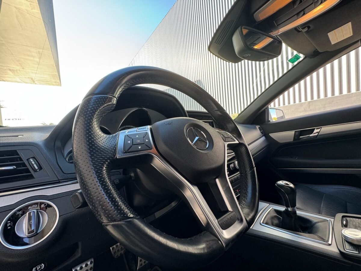 MERCEDES-BENZ Clase E  E 220 CDI CABRIO AVANTGARDE
