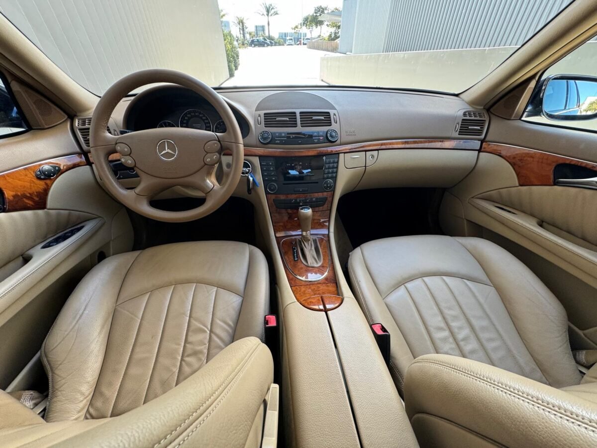 MERCEDES-BENZ Clase E 280 Elegance  4 matic  v6