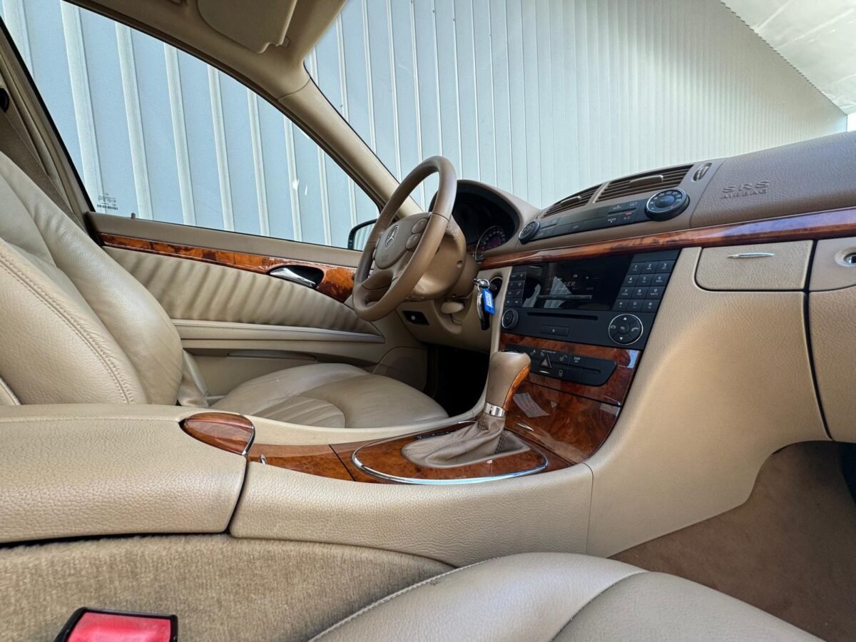 MERCEDES-BENZ Clase E 280 Elegance  4 matic  v6