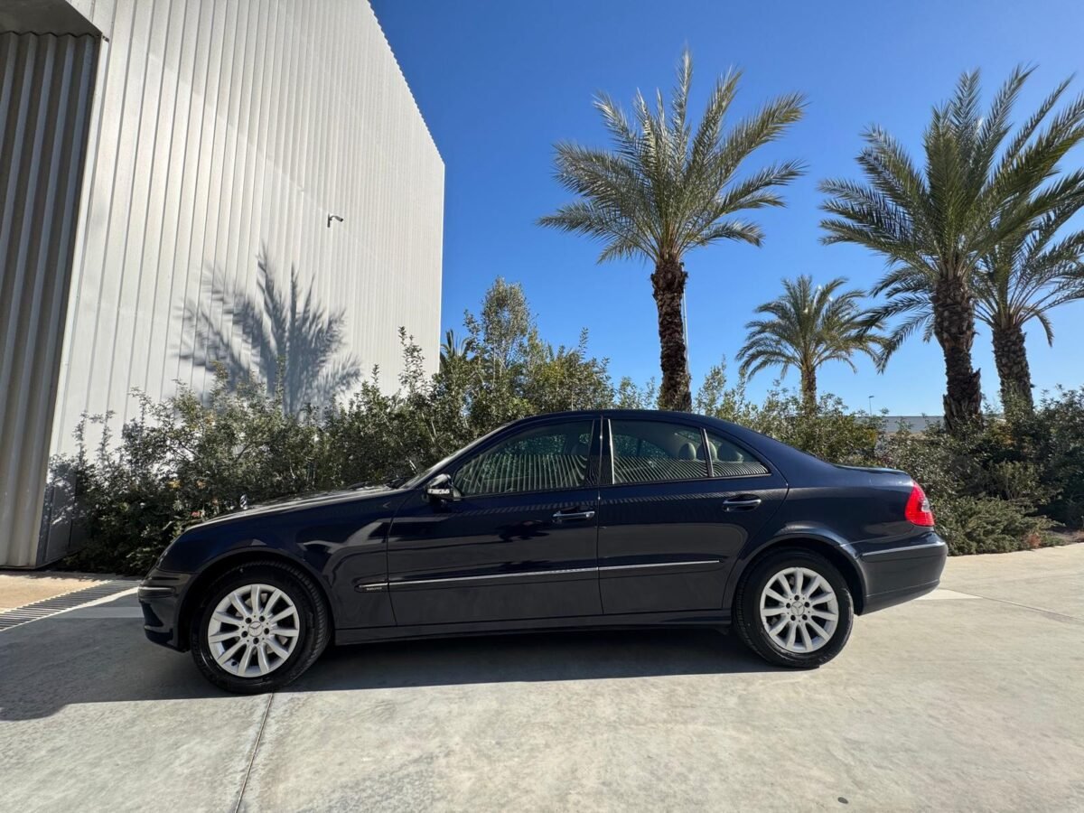 MERCEDES-BENZ Clase E 280 Elegance  4 matic  v6