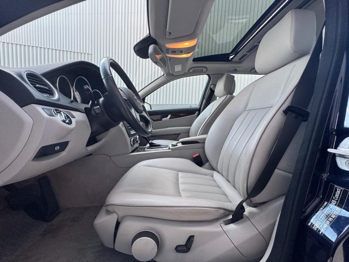 MERCEDES-BENZ C C 300 CDI 4 MATIC ELEGANCE V6