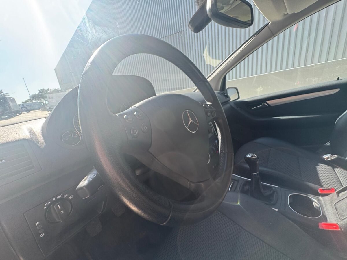 MERCEDES-BENZ CLASE A 160 CDI 2.0cc Avantgarde