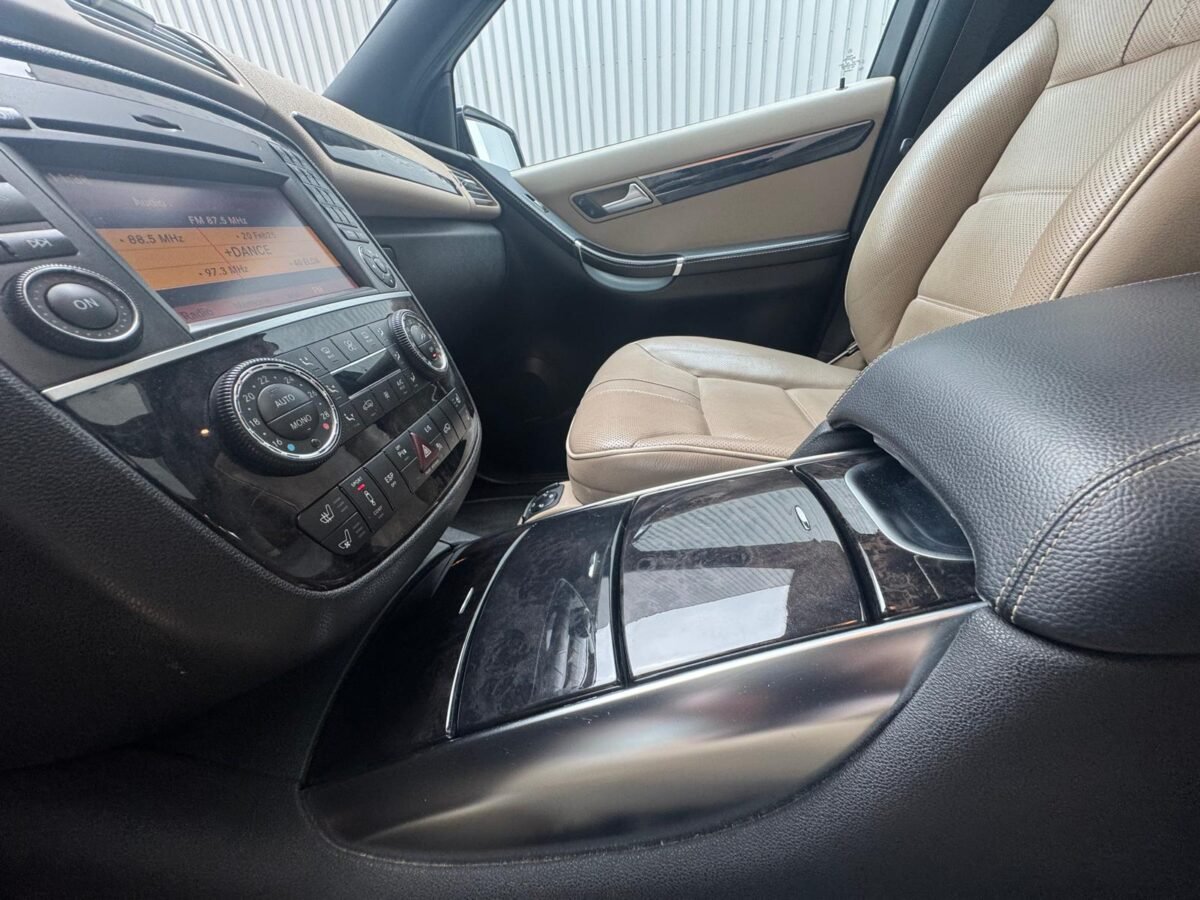 MERCEDES-BENZ R R 500 L 4 MATIC
