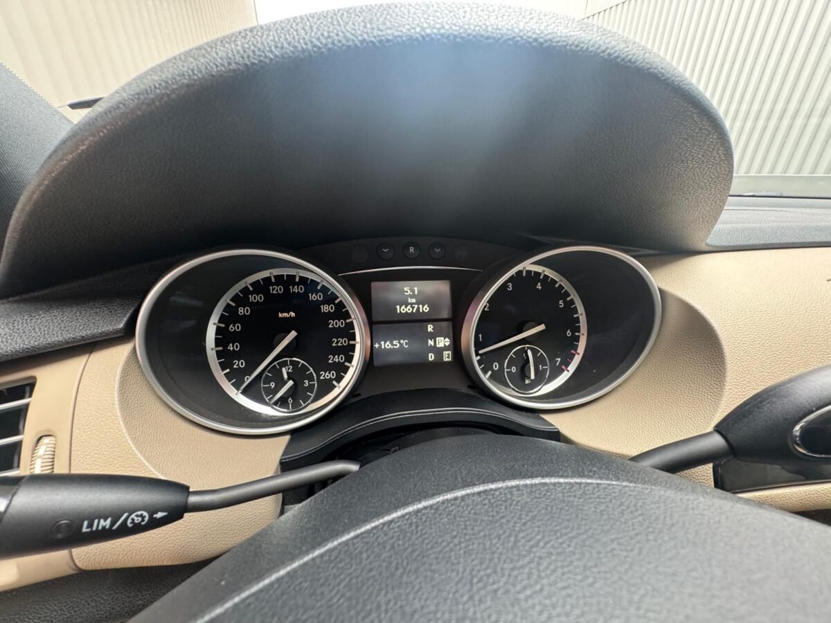 MERCEDES-BENZ R R 500 L 4 MATIC
