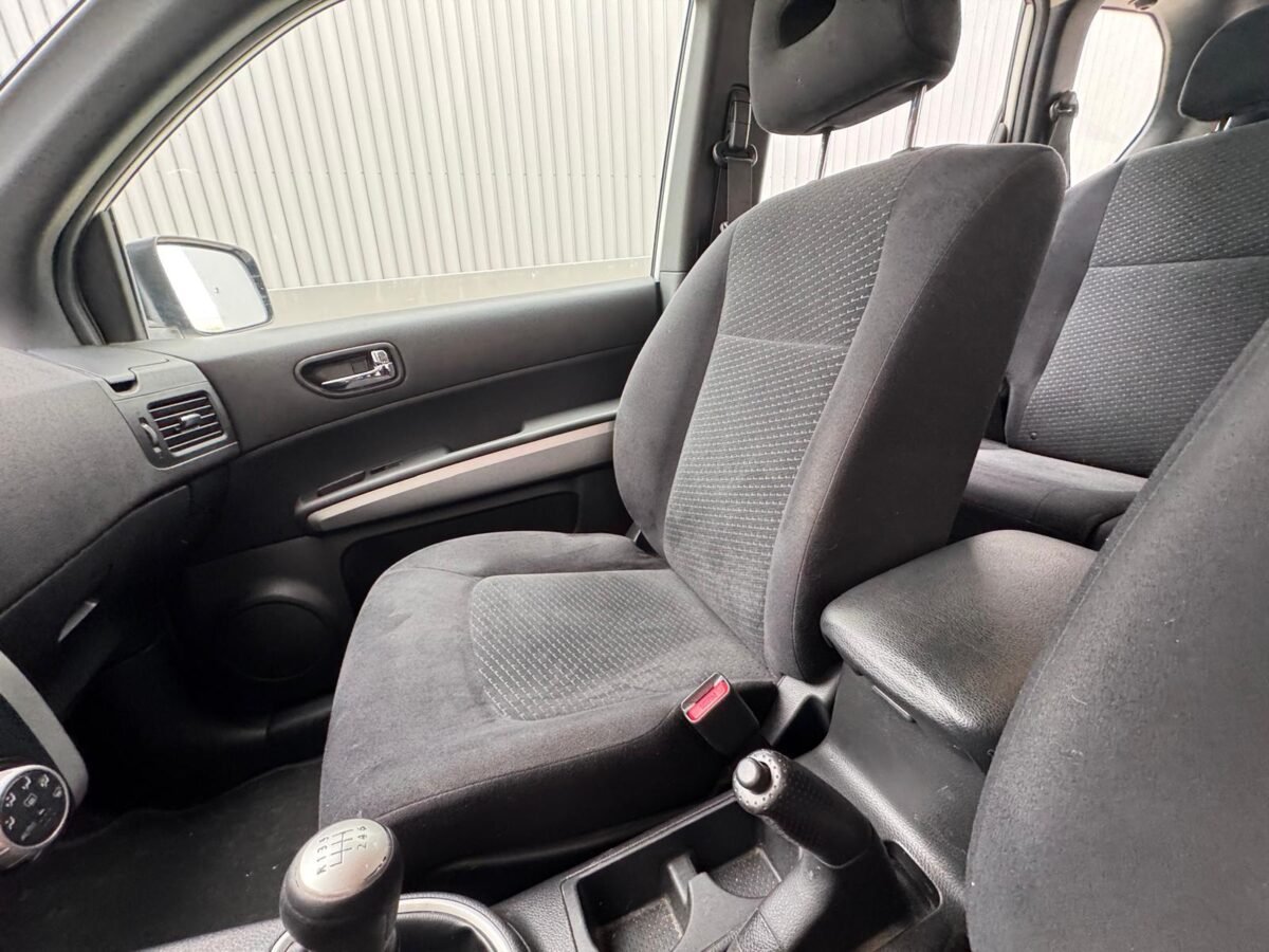 NISSAN X-TRAIL 2.0 DCI 4X4 LE