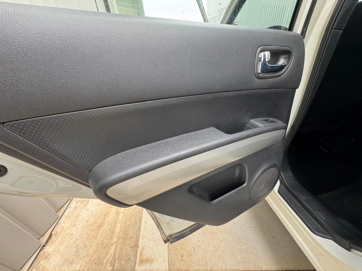 NISSAN X-TRAIL 2.0 DCI 4X4 LE