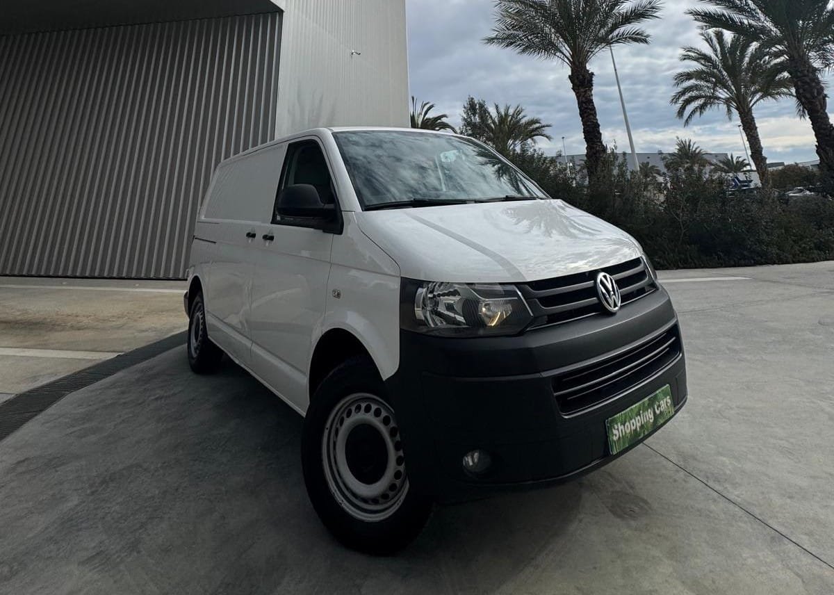 VOLKSWAGEN TRANSPORTER KOMBI PRO CORTO 2.0 TDI