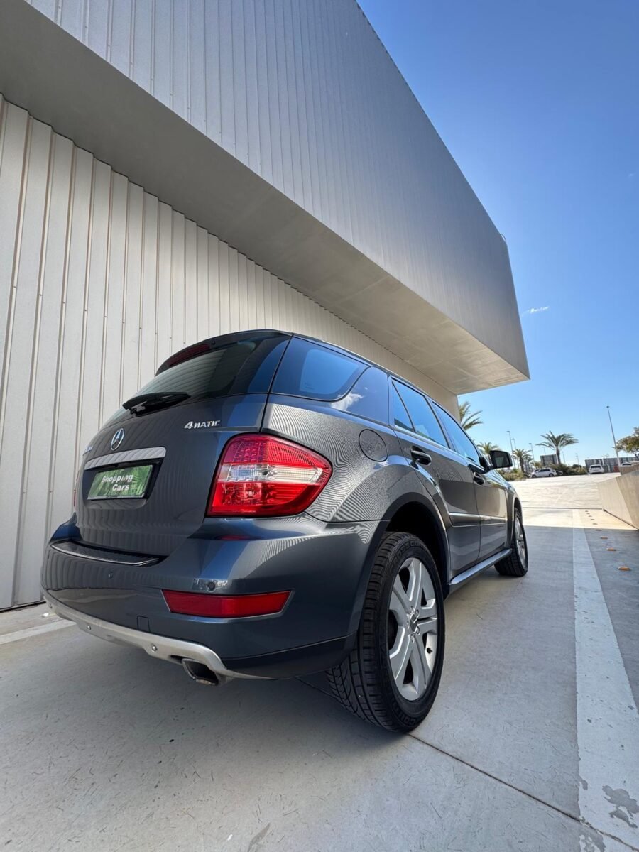 MERCEDES-BENZ ML 300 cdi 3.0c 4 Matic