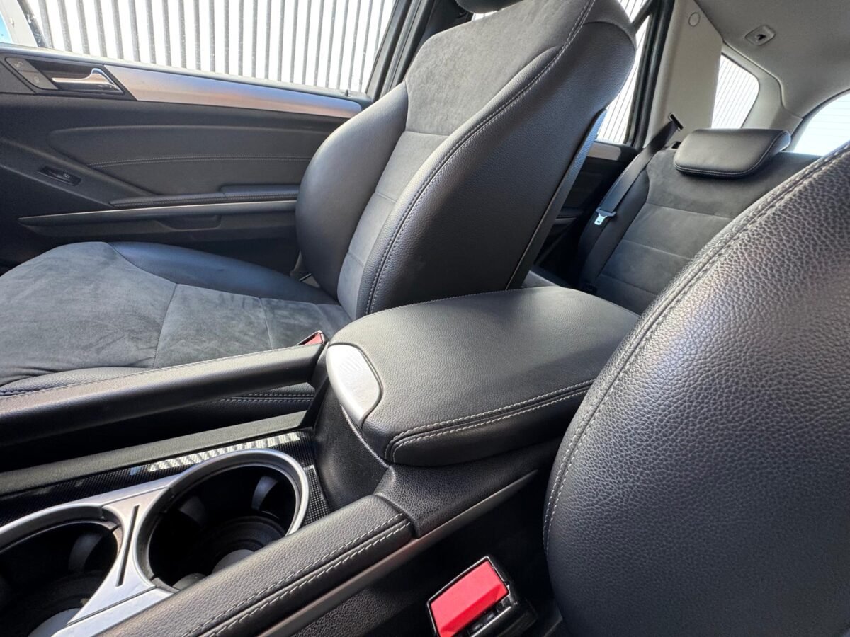 MERCEDES-BENZ ML 300 cdi 3.0c 4 Matic