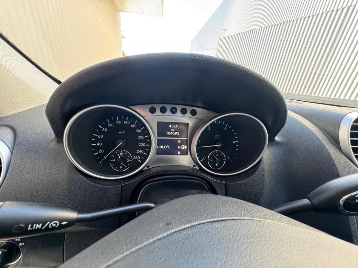 MERCEDES-BENZ ML 300 cdi 3.0c 4 Matic