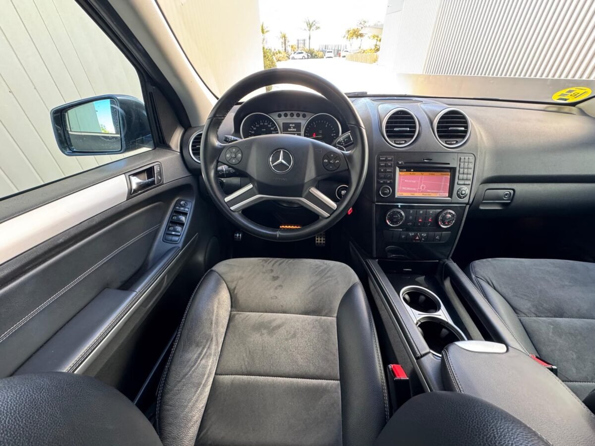 MERCEDES-BENZ ML 300 cdi 3.0c 4 Matic