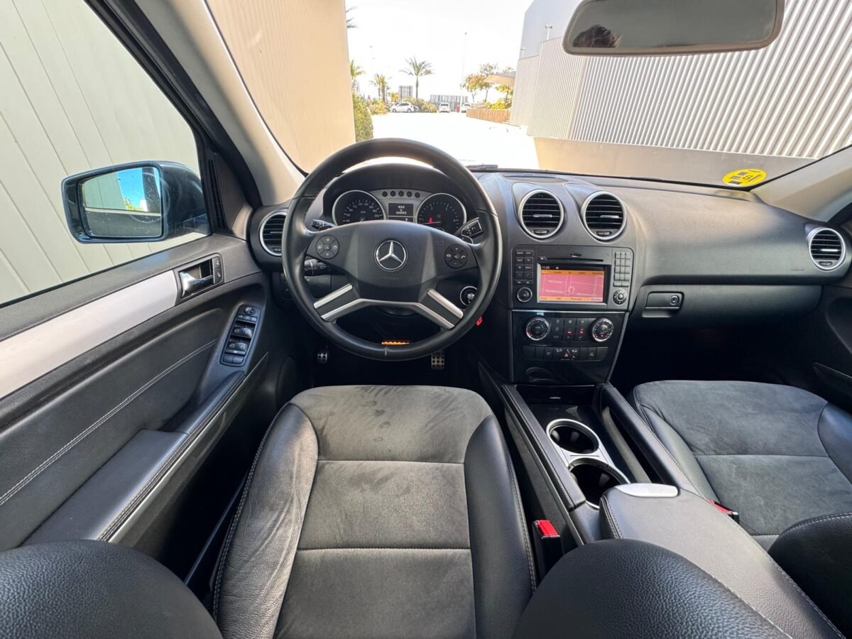 MERCEDES-BENZ ML 300 cdi 3.0c 4 Matic