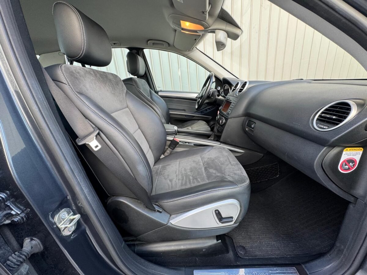 MERCEDES-BENZ ML 300 cdi 3.0c 4 Matic