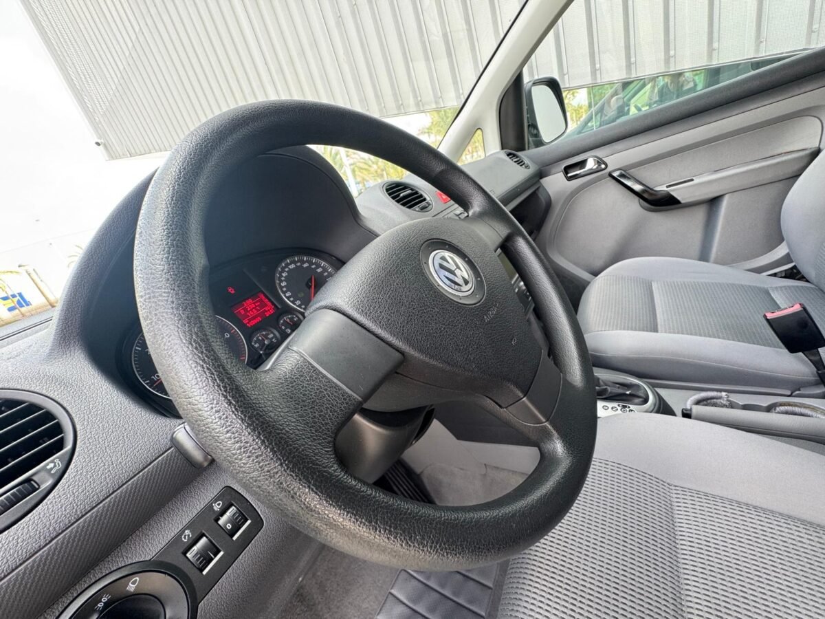 VOLKSWAGEN Caddy 1.9 TDI DSG Kombi Life 7 plazas