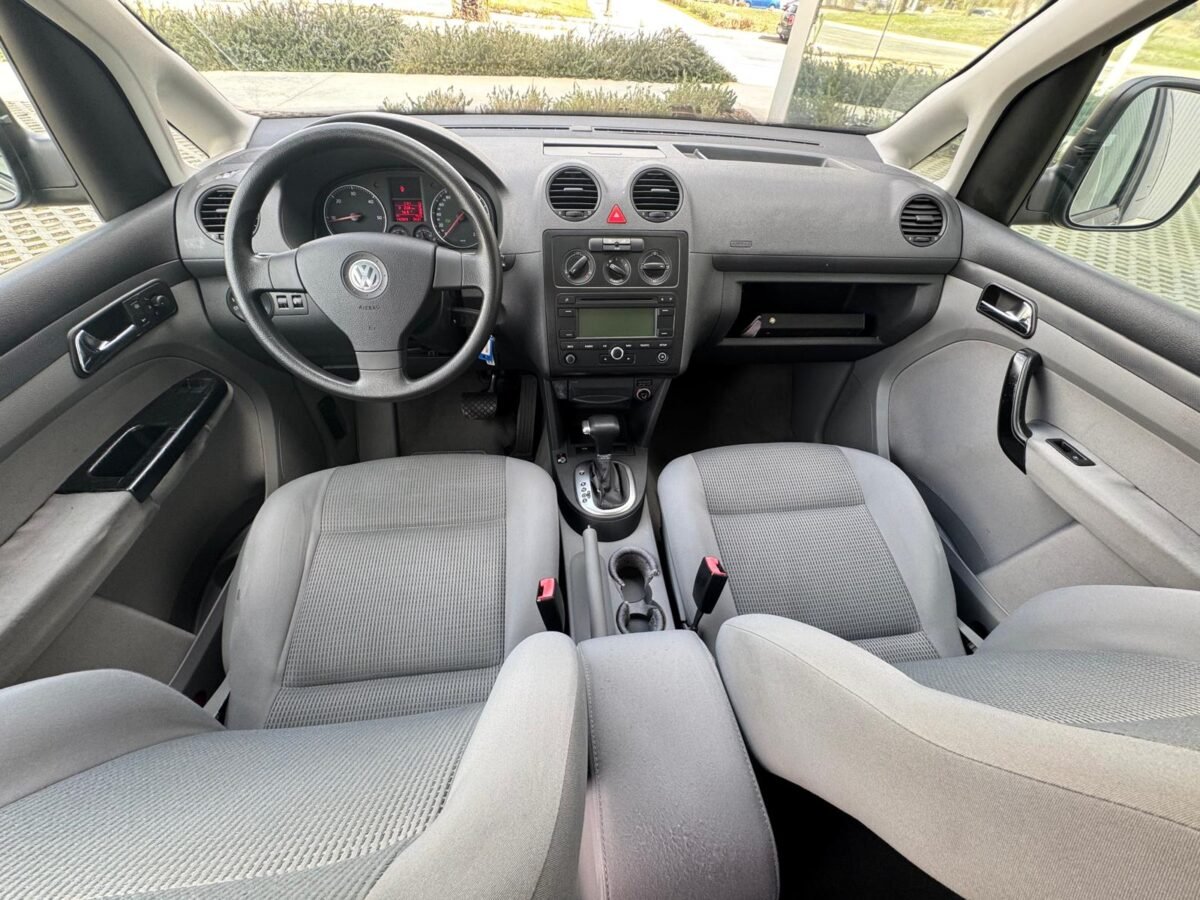VOLKSWAGEN Caddy 1.9 TDI DSG Kombi Life 7 plazas
