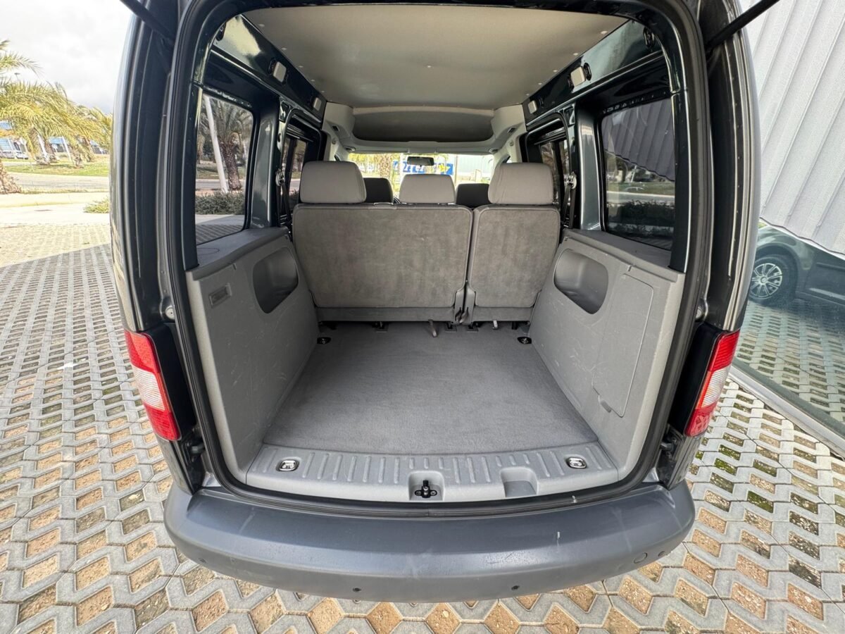 VOLKSWAGEN Caddy 1.9 TDI DSG Kombi Life 7 plazas