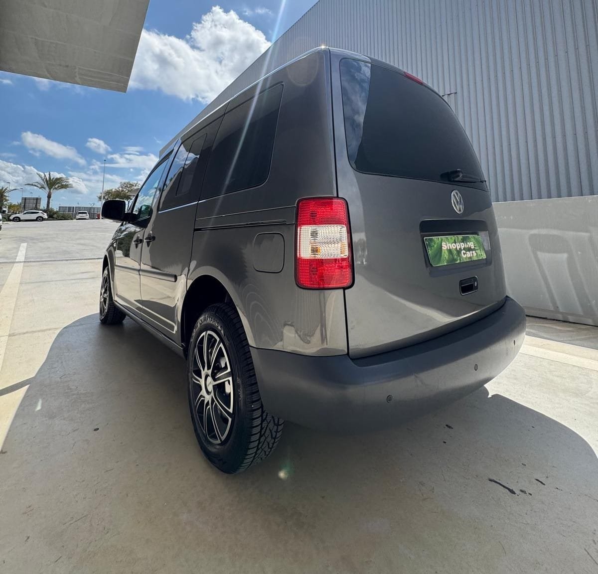 VOLKSWAGEN Caddy 1.9 TDI DSG Kombi Life 7 plazas