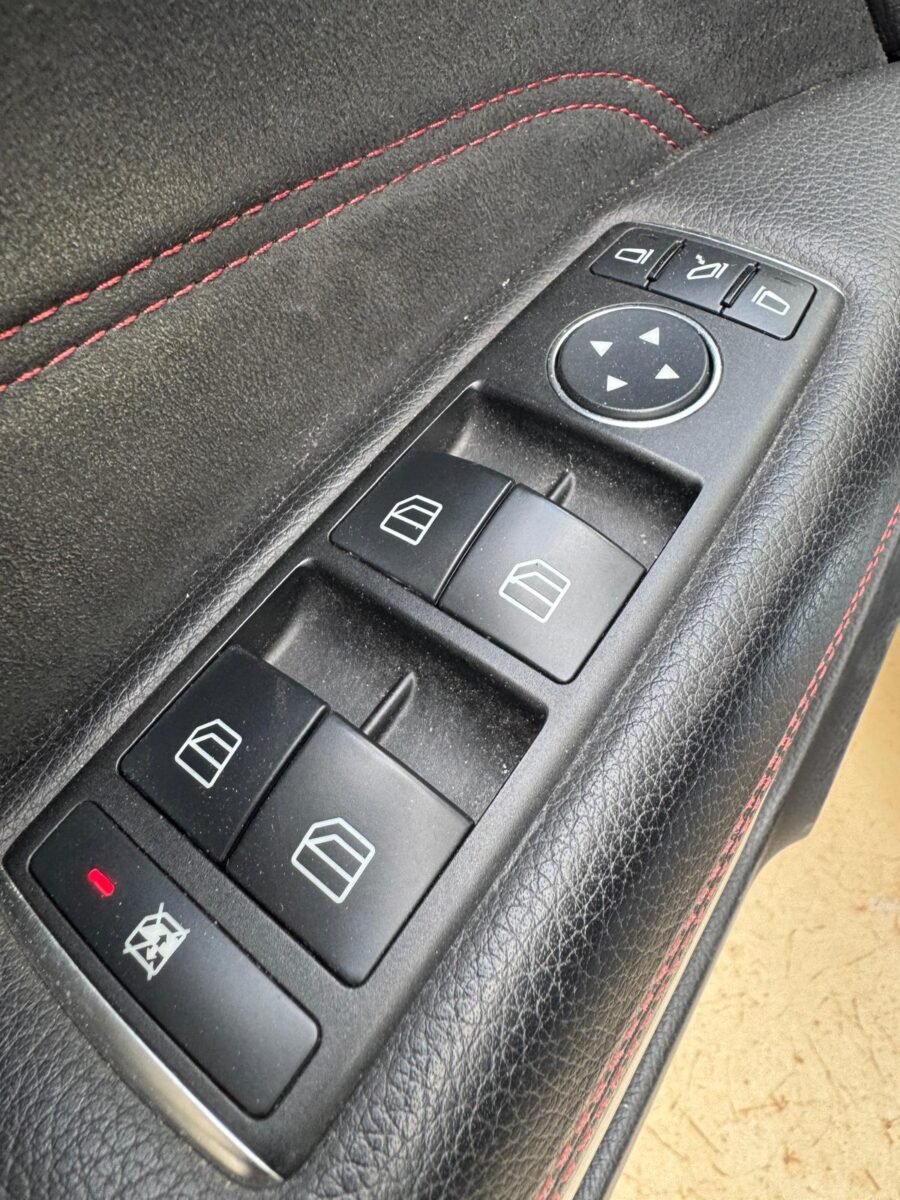MERCEDES-BENZ Clase E 250 CGI AMG