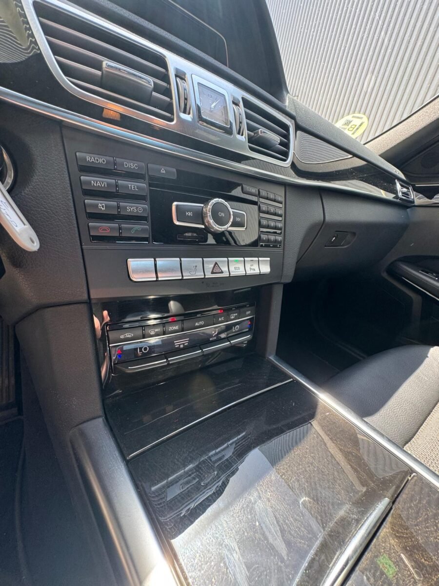 MERCEDES-BENZ Clase E 220 CDI 