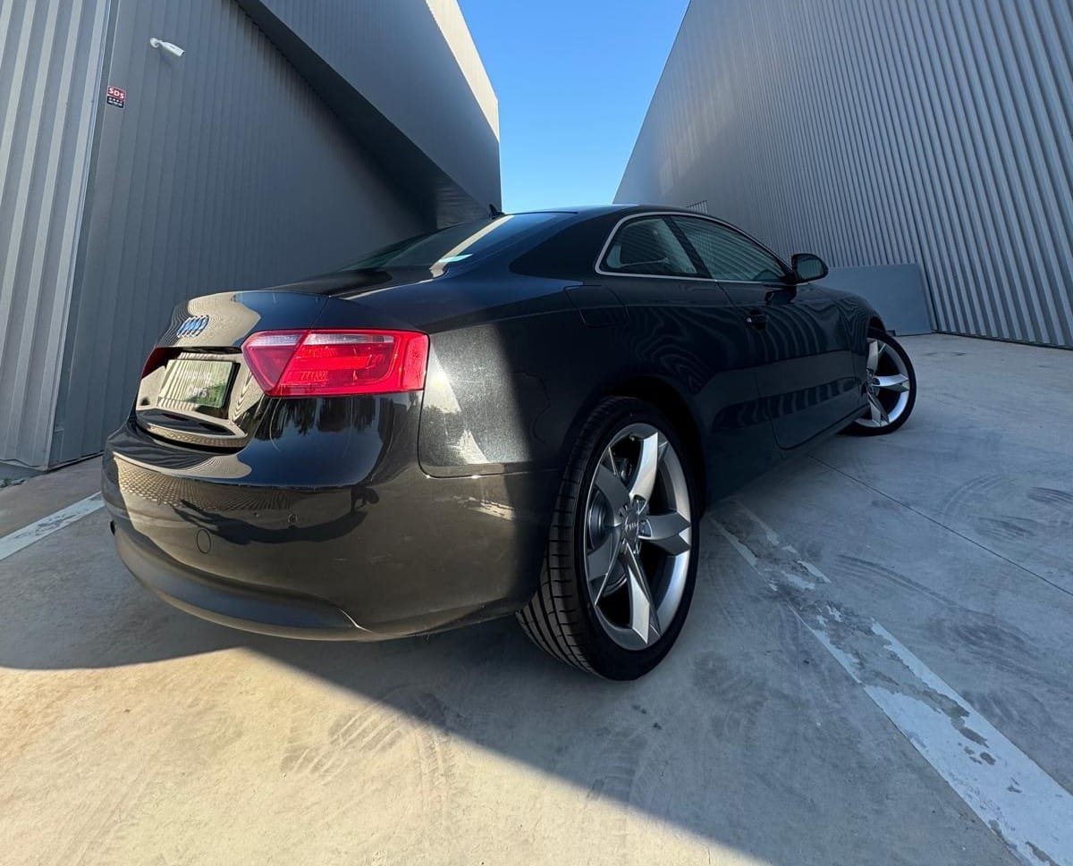 AUDI A5 2.0 tdi coupe