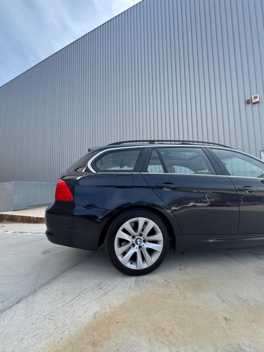 BMW Serie 3 330d x drive touring 