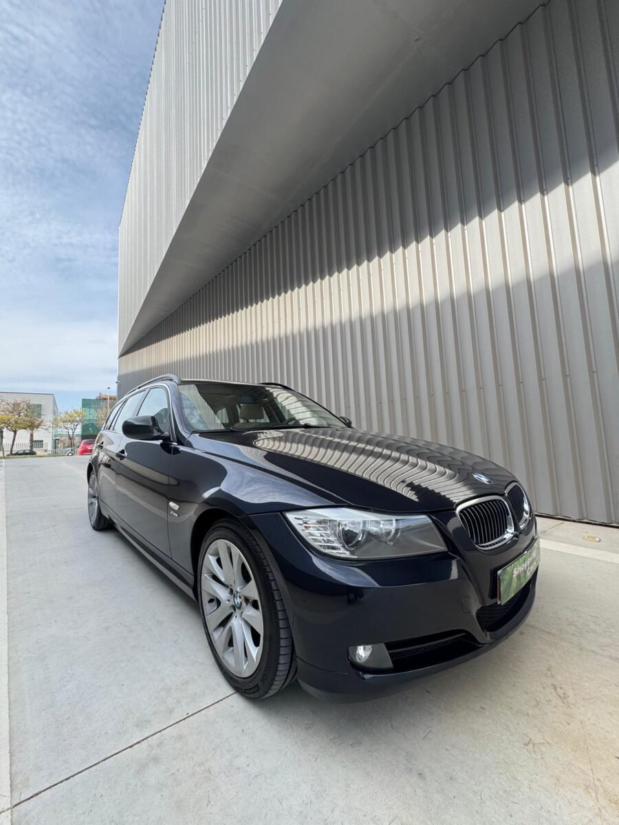 BMW Serie 3 330d x drive touring 