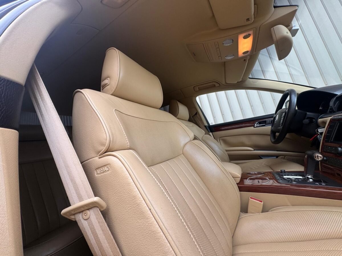 VOLKSWAGEN PHAETON 3.0 TDI V6 