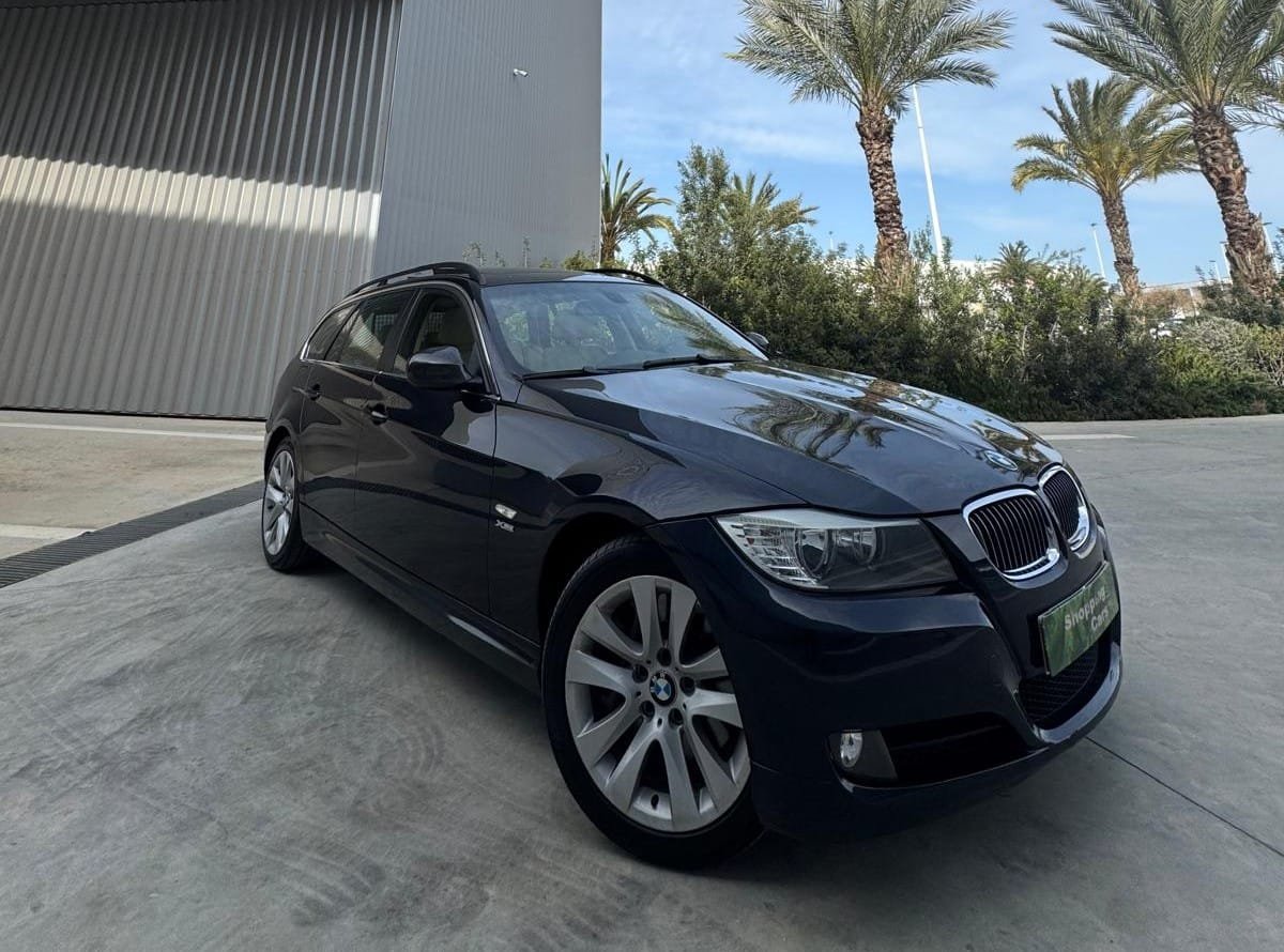 BMW Serie 3 330d x drive touring 