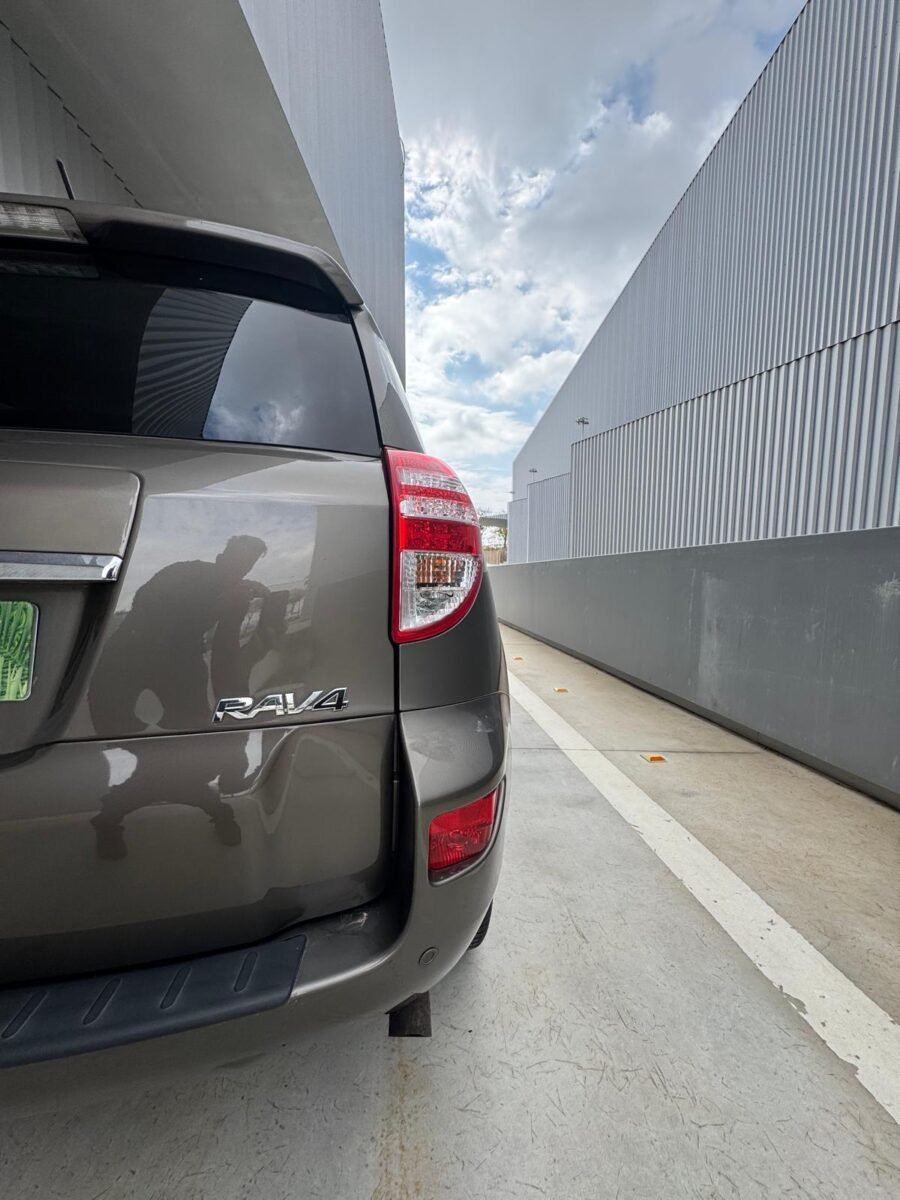 TOYOTA RAV 4 2.0 Life 4x4