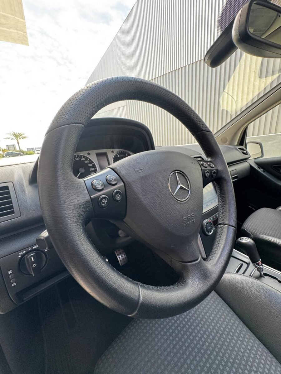 MERCEDES-BENZ CLASE A 200 cdi  avantgarde