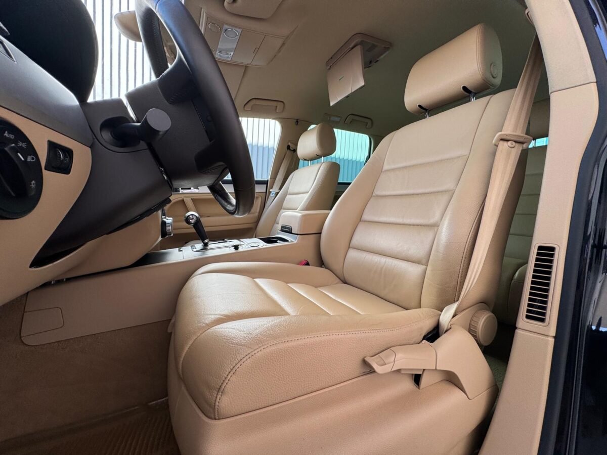 VOLKSWAGEN TOUAREQ 3.0 TDI V6 
