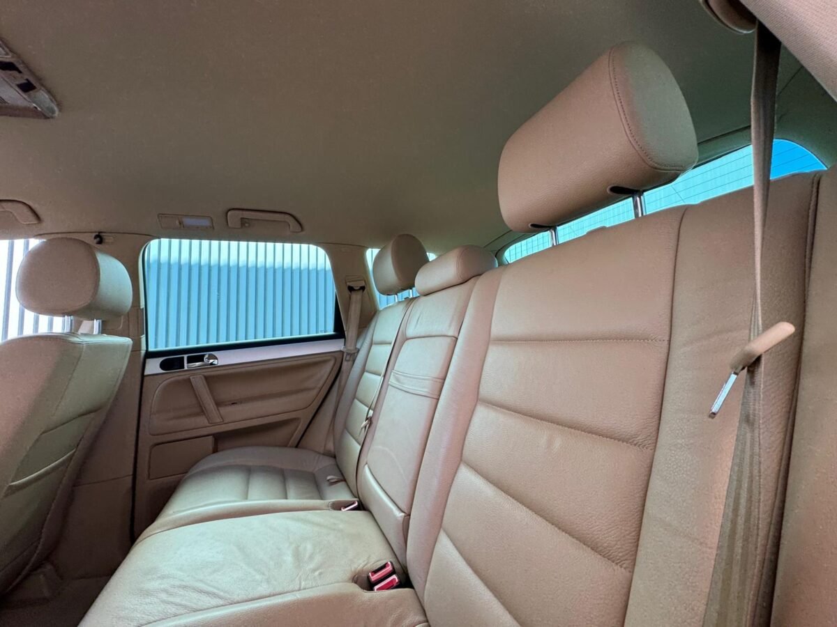 VOLKSWAGEN TOUAREQ 3.0 TDI V6 