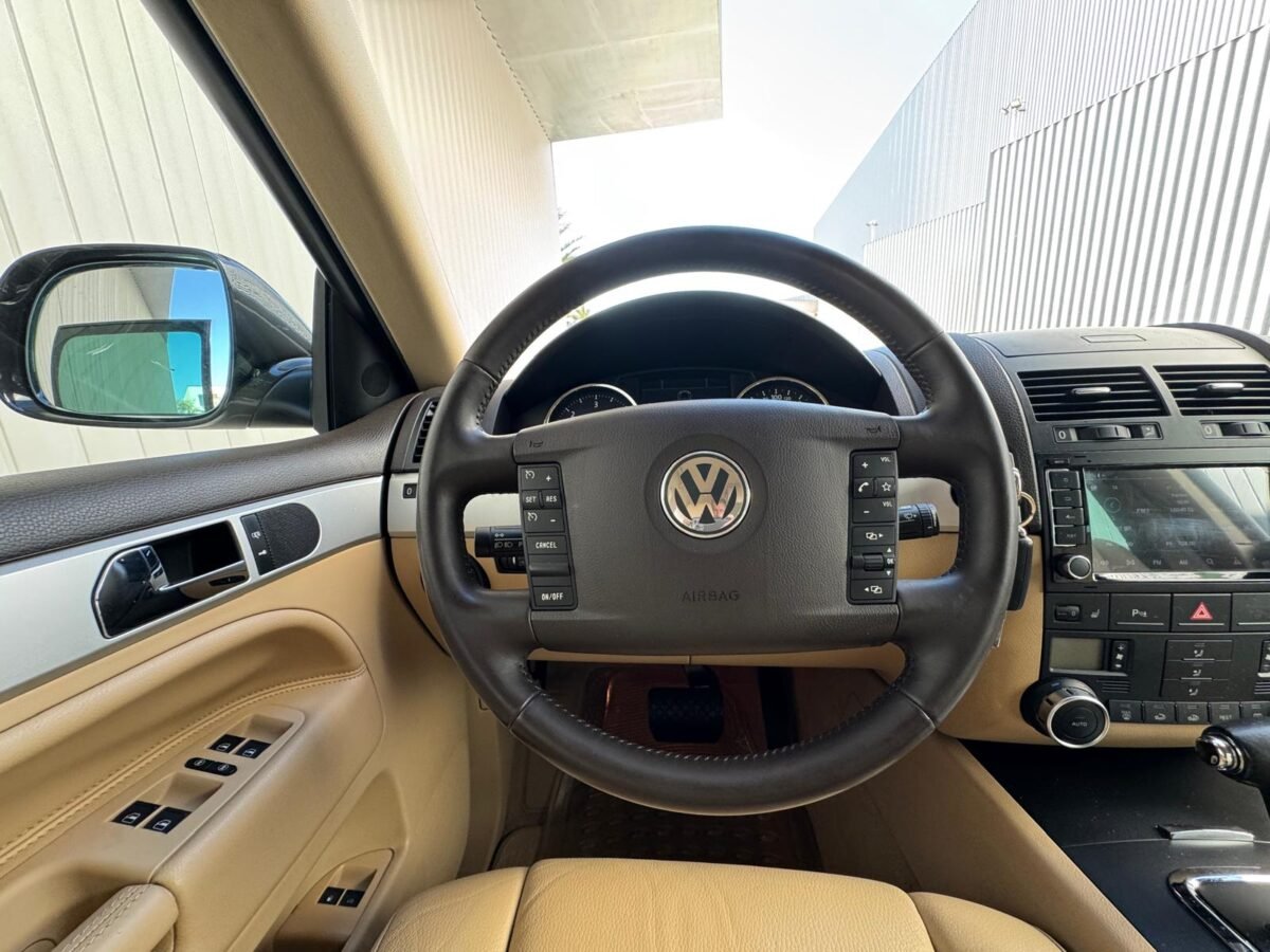 VOLKSWAGEN TOUAREQ 3.0 TDI V6 