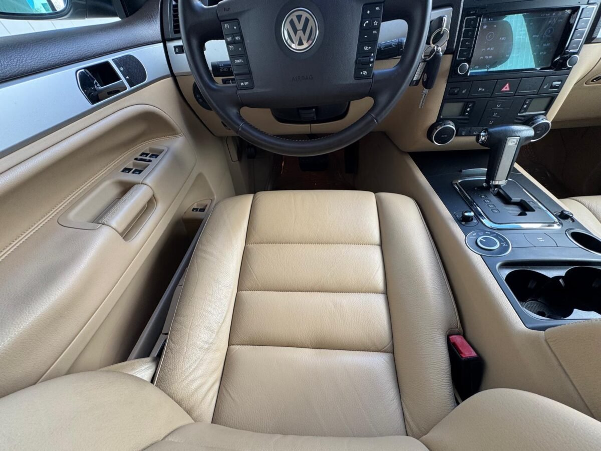 VOLKSWAGEN TOUAREQ 3.0 TDI V6 