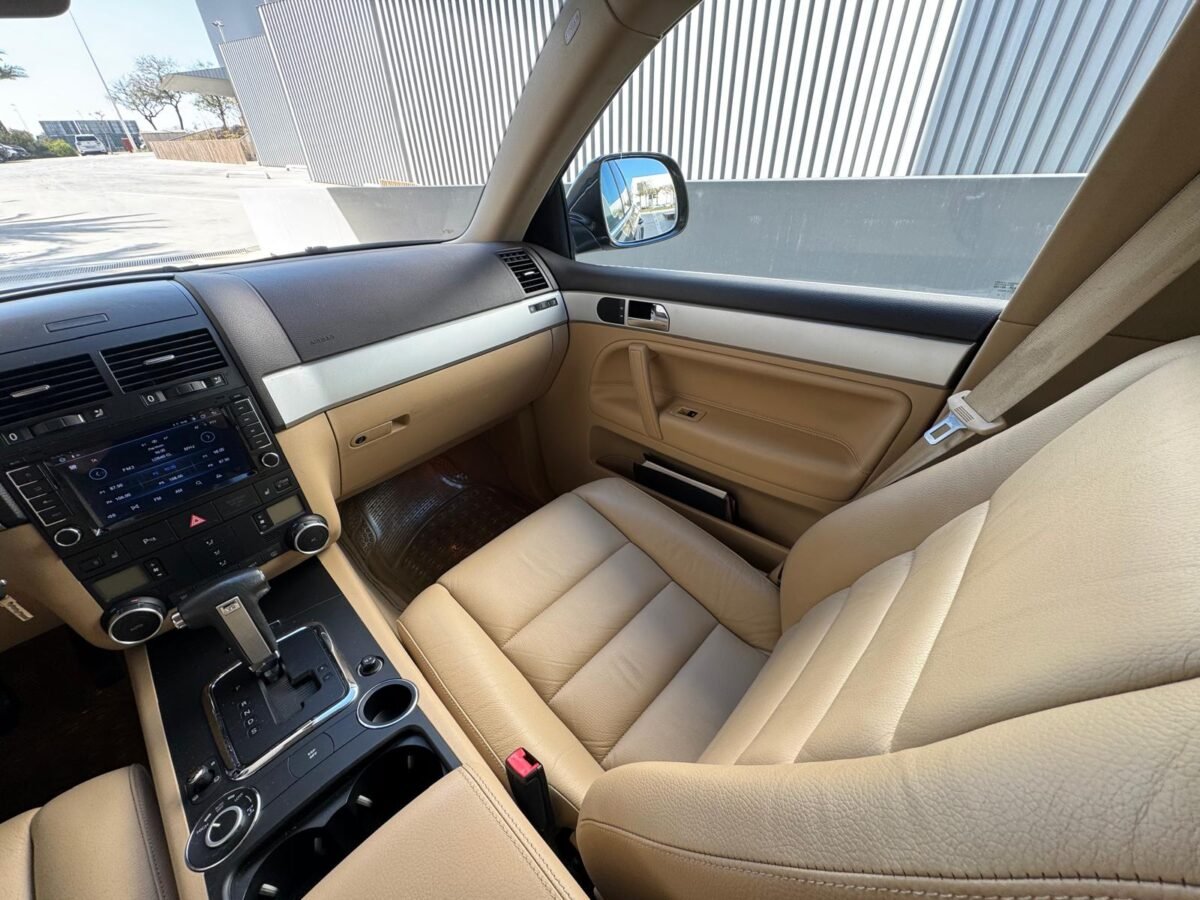 VOLKSWAGEN TOUAREQ 3.0 TDI V6 
