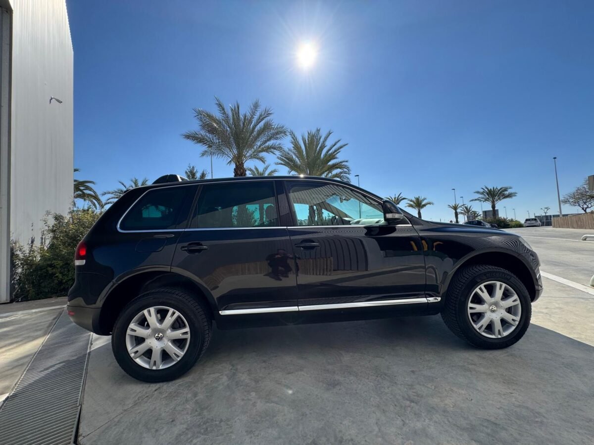 VOLKSWAGEN TOUAREQ 3.0 TDI V6 