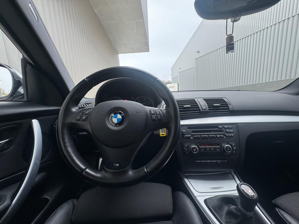 BMW Serie 1 116d M SPORT