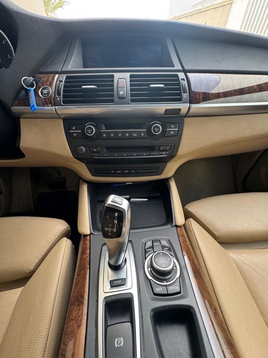BMW X6 XDRIVE 40D V6