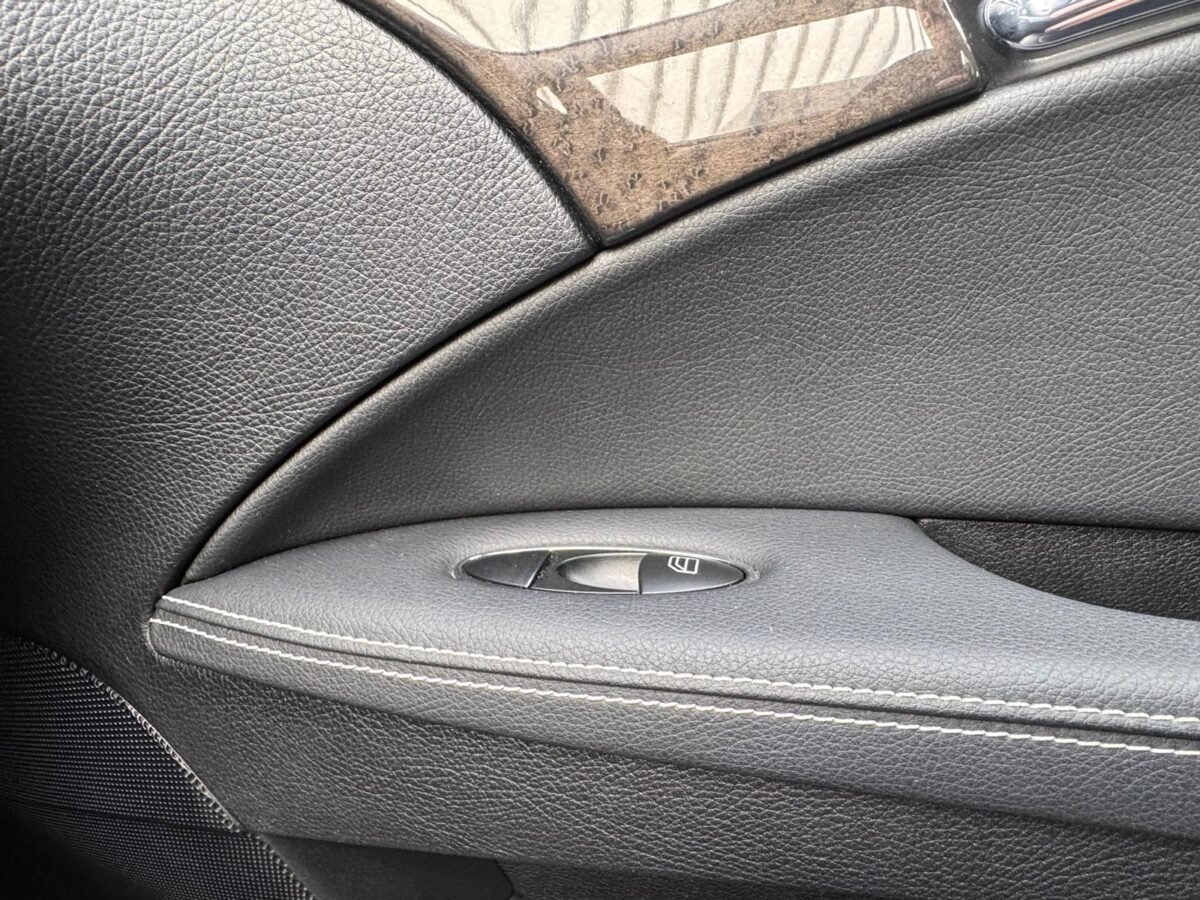 MERCEDES-BENZ Clase E 320 CDI 4 MATIC V6