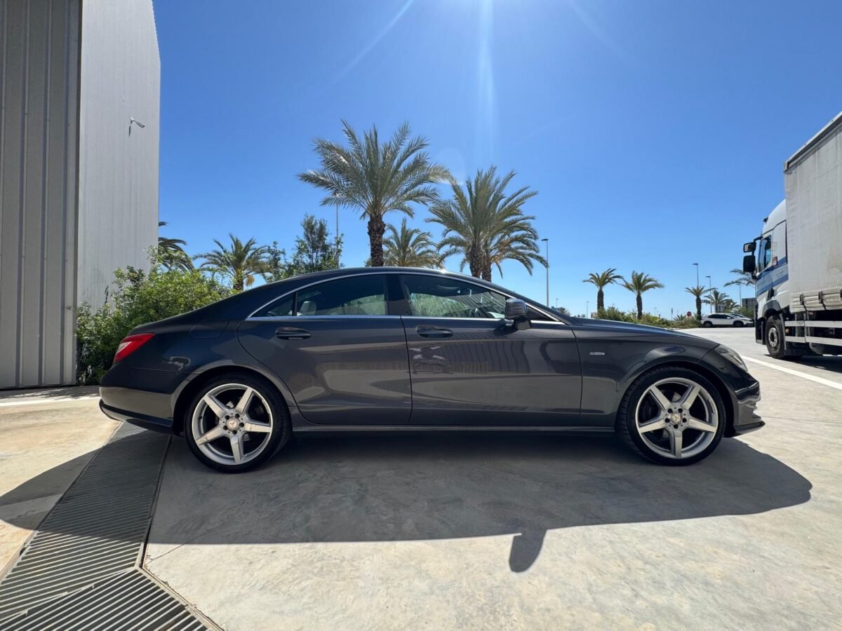 MERCEDES-BENZ Clase CLS 350 CDI  AMG